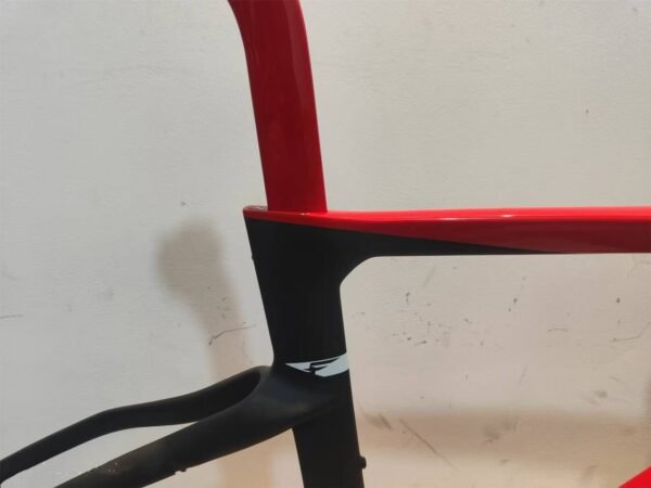 PINARELLO F road bike PINARELLO F carbon fiber frame (DIY customizable)