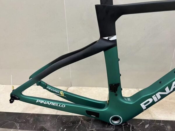 PINARELLO F road bike PINARELLO F carbon fiber frame (DIY customizable)
