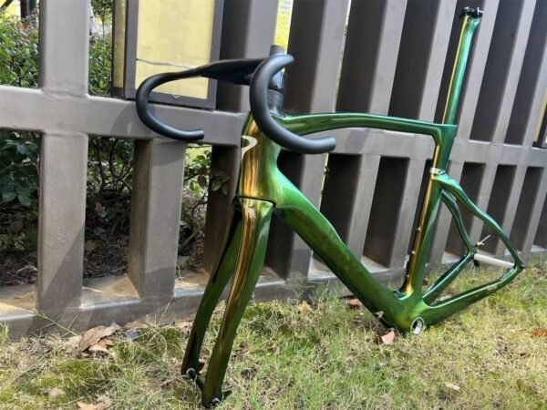 PINARELLO F road bike PINARELLO F carbon fiber frame (DIY customizable)