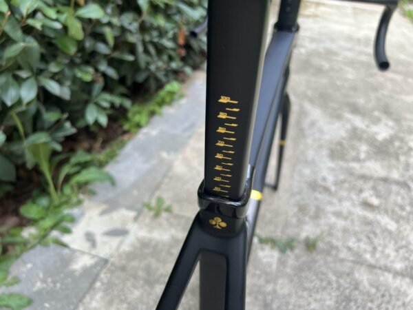 c68 Frame (silver) 【Contact us via WhatsApp +8618839600910】