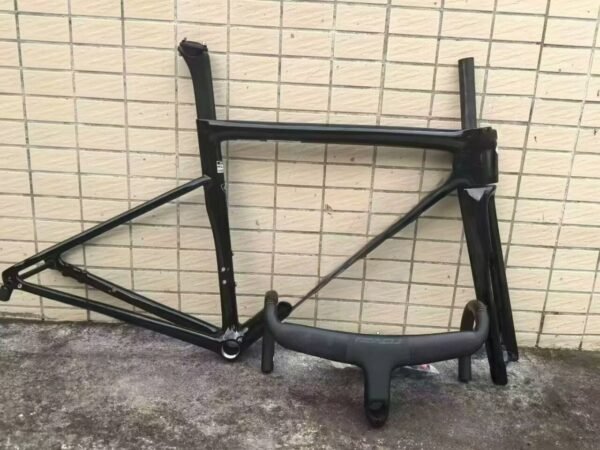 s-works slr8 ultra-light carbon fiber frame frame can be DIY customized painting Contact us via WhatsApp +8618839600910