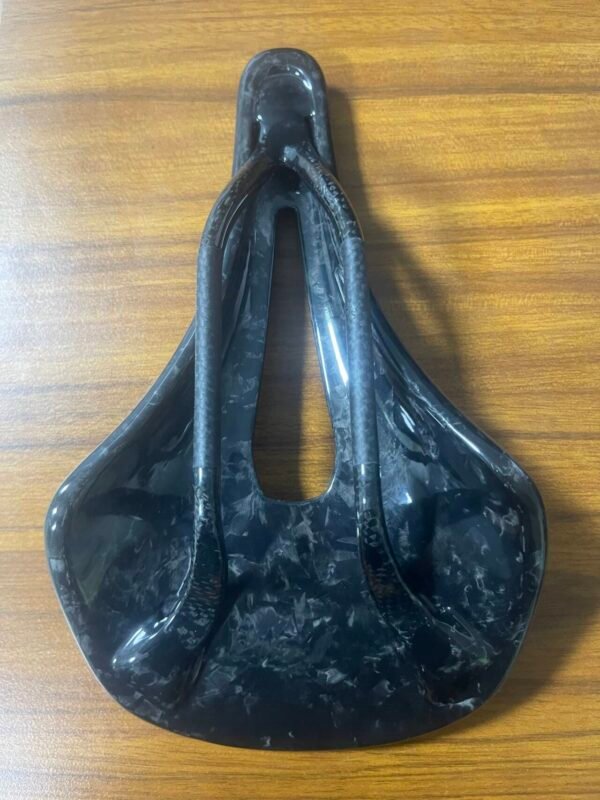 Ultra-light carbon fiber mountain road bicycle seat cushion, high elastic eva filling, [support DIY]
