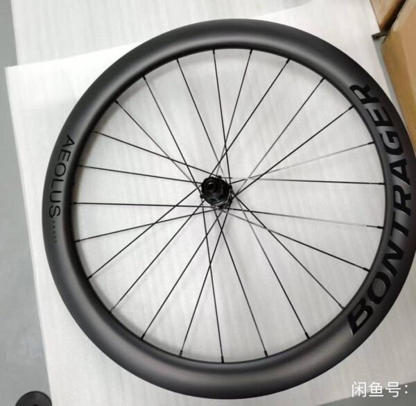 bontrager carbon fiber wheel set