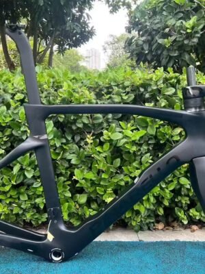 PINARELLO F road bike PINARELLO F carbon fiber frame (DIY customizable)