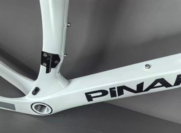 Pinarello Grvil F melon bike frame gravel frame off-road frame PINAELLO carbon fiber gravel frame GREVIL highway city off-road bicycle disc brake frame full internal wiring